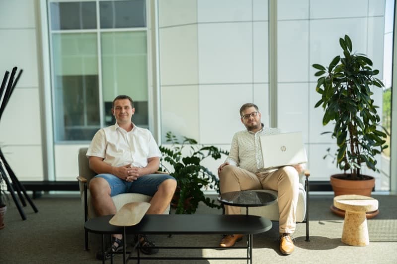 MDCS IT professional providing technical support